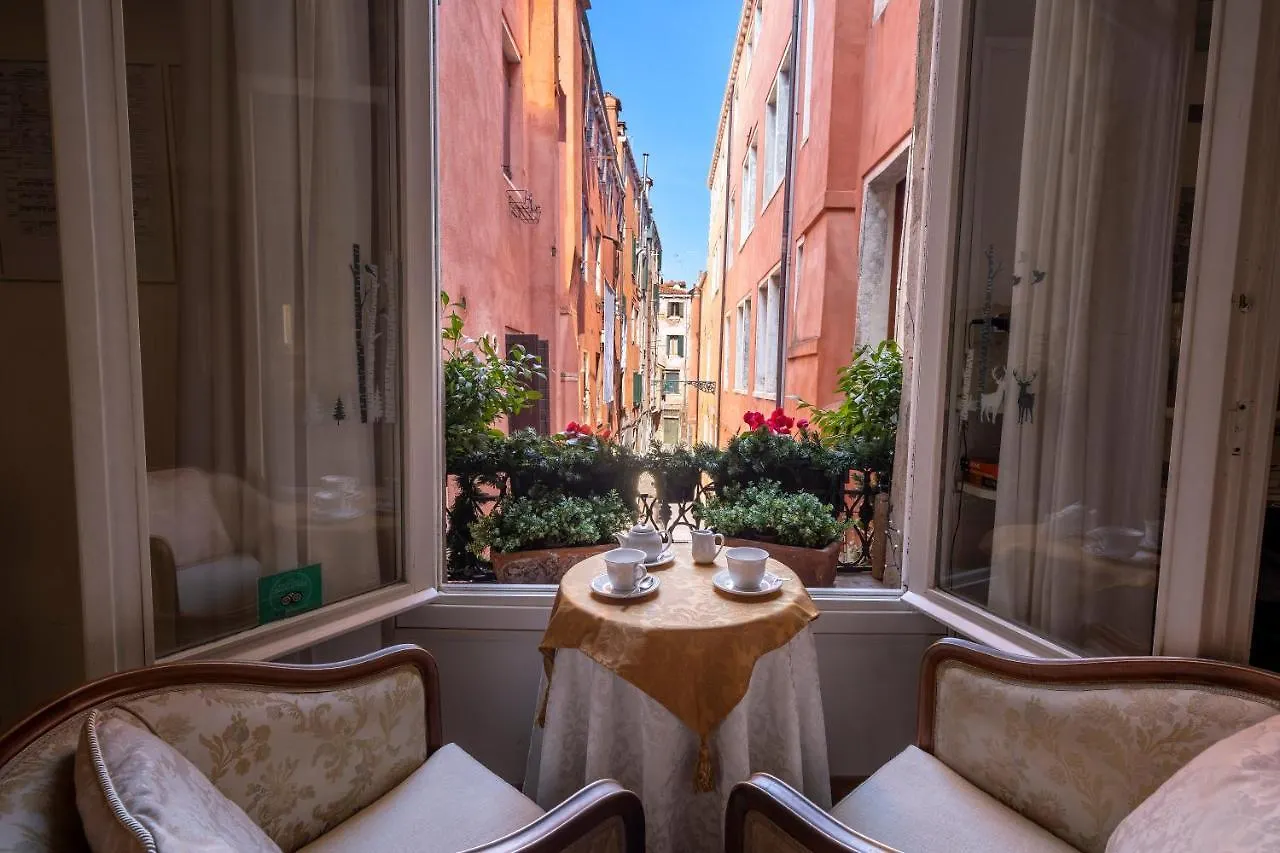 Hotel Casa Petrarca Venedig