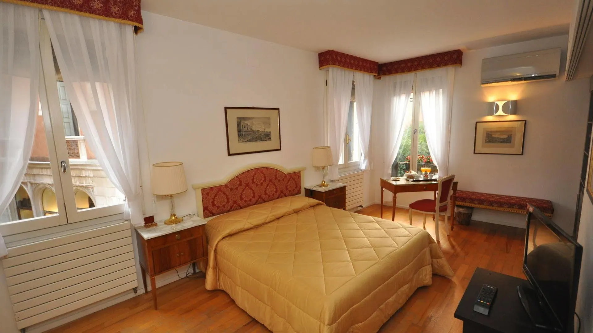 Hotel Casa Petrarca Venedig